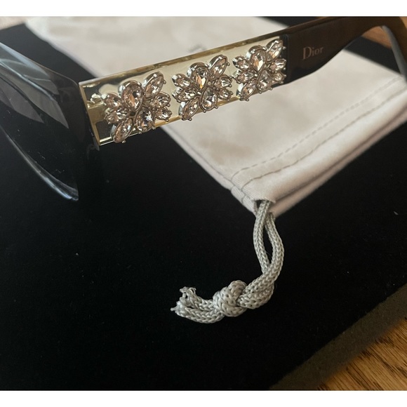 CHRISTIAN DIOR MYSTERE special edition Sunglasses. Pre Owned condition - Picture 4 of 6